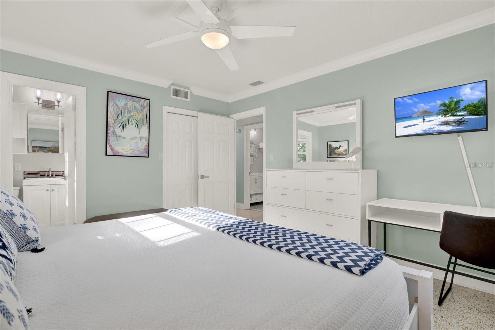 BAY PINES MANOR - Residential