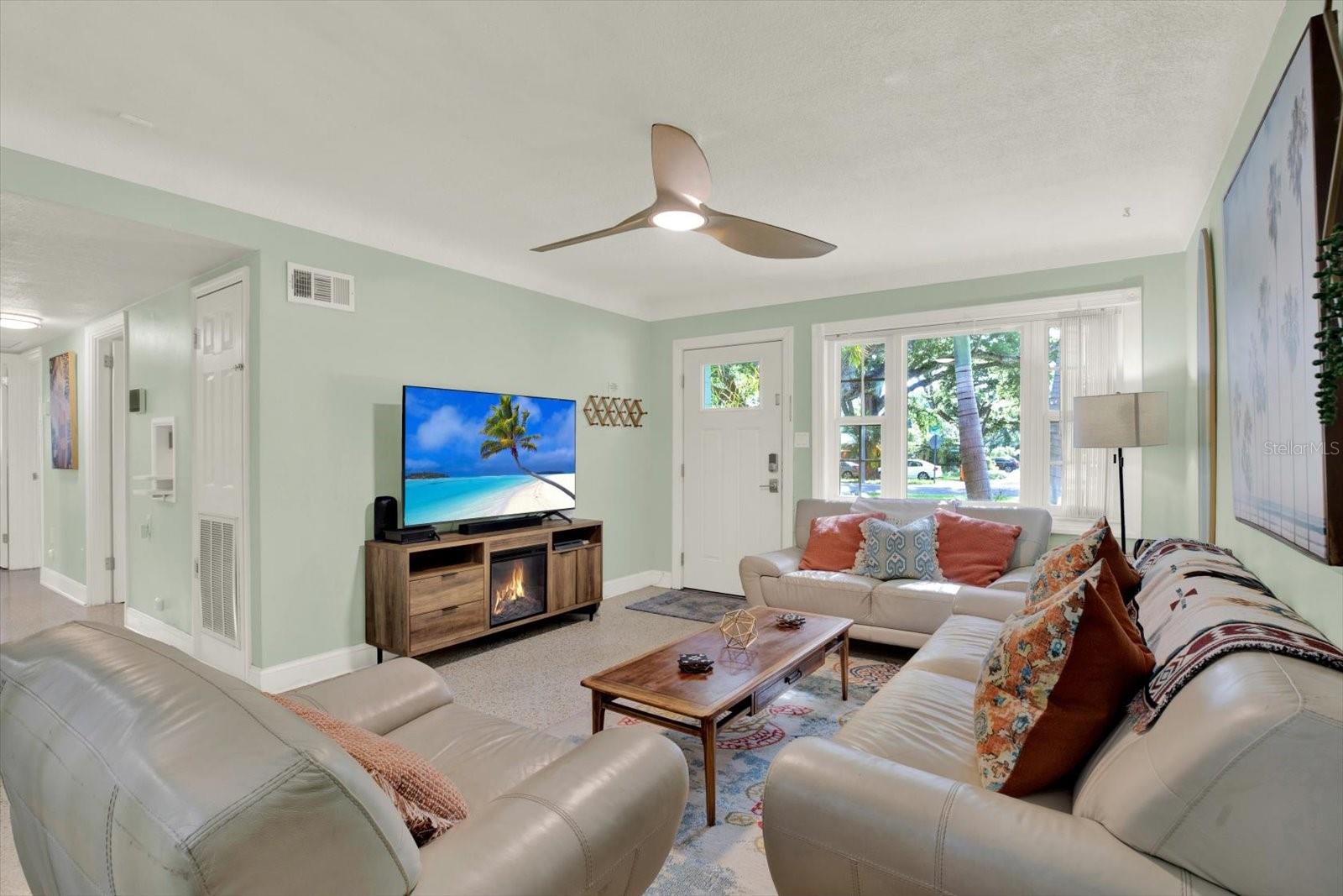 BAY PINES MANOR - Residential