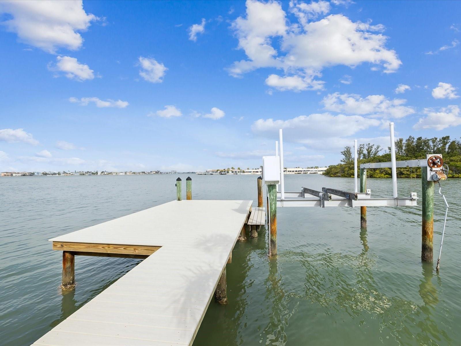 RIDGEWOOD RIVIERA - Residential