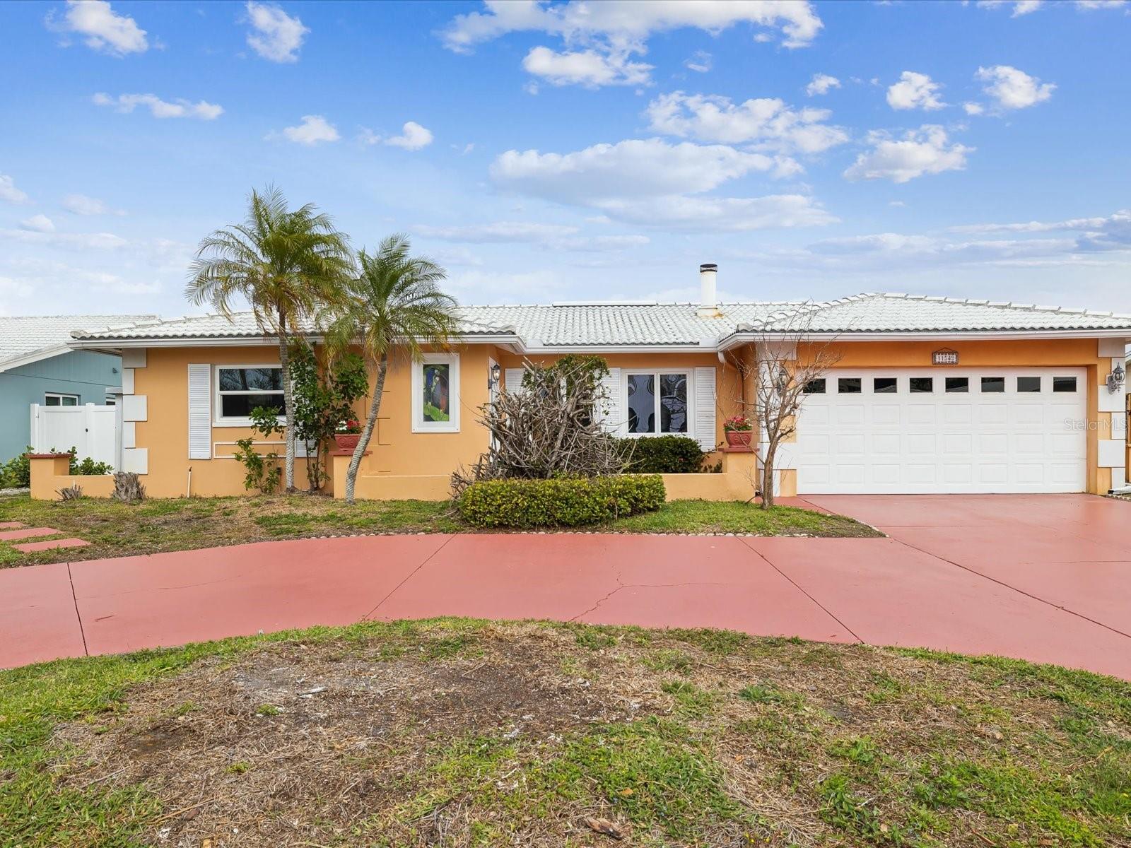 RIDGEWOOD RIVIERA - Residential