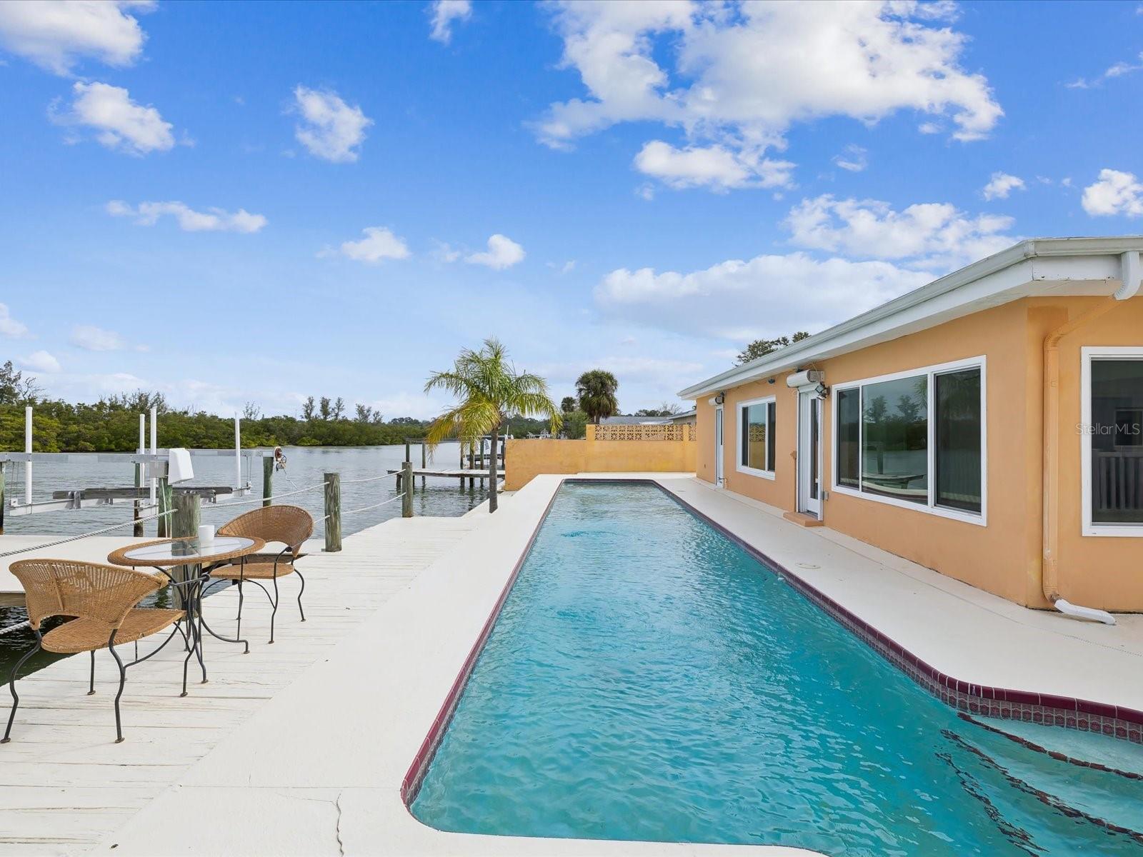 RIDGEWOOD RIVIERA - Residential