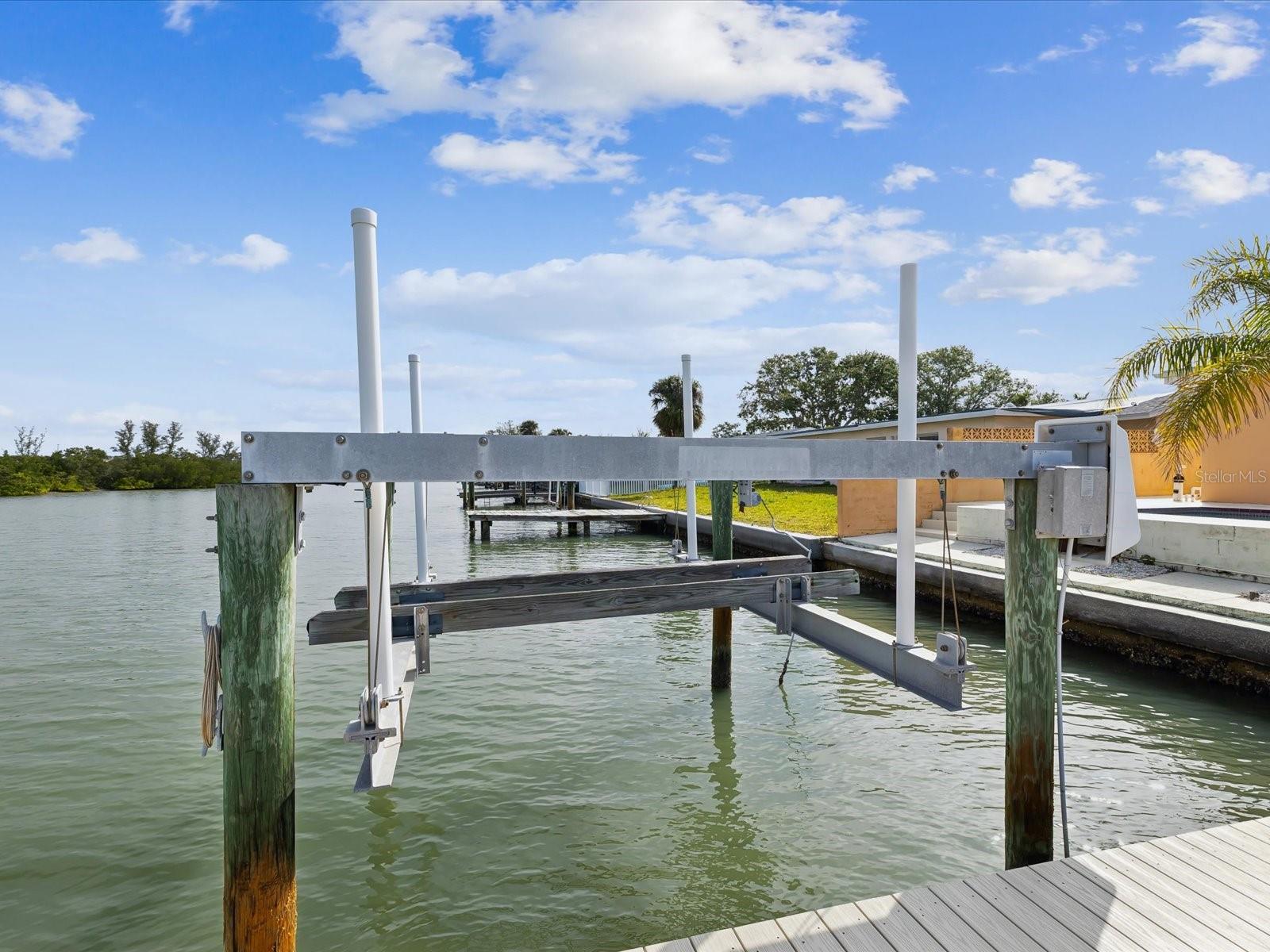 RIDGEWOOD RIVIERA - Residential