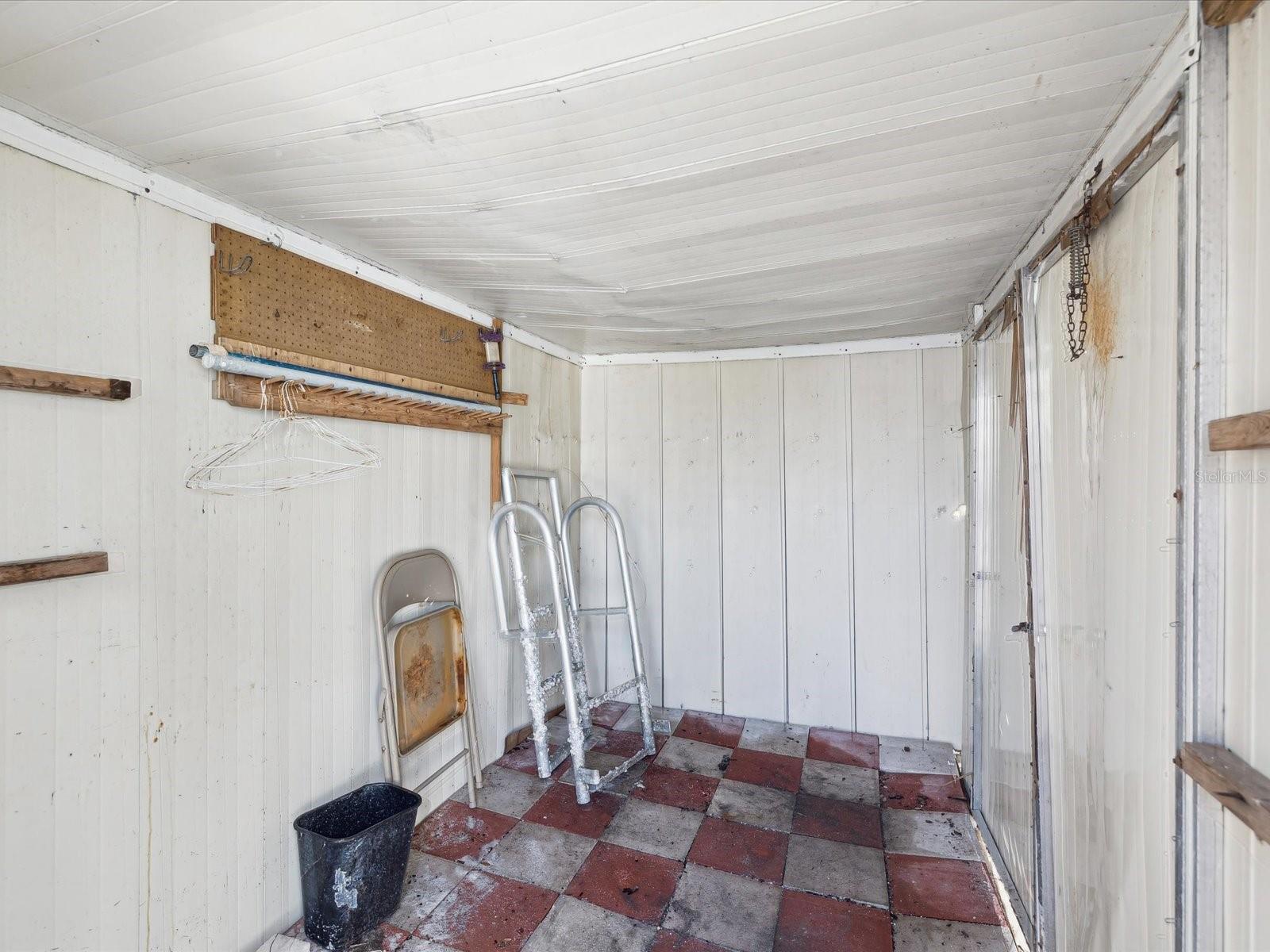 RIDGEWOOD RIVIERA - Residential