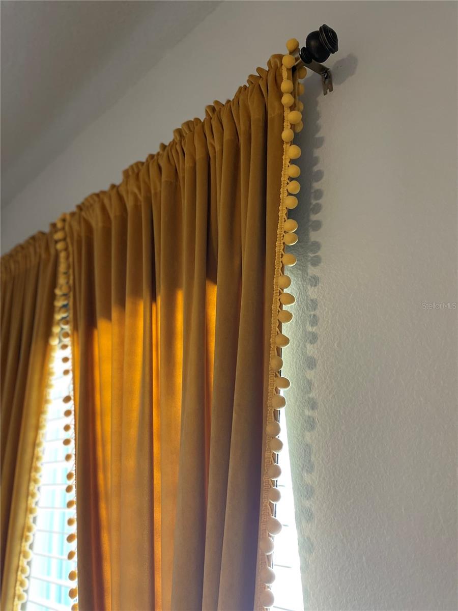 LAKE MDW LNDG - Residential