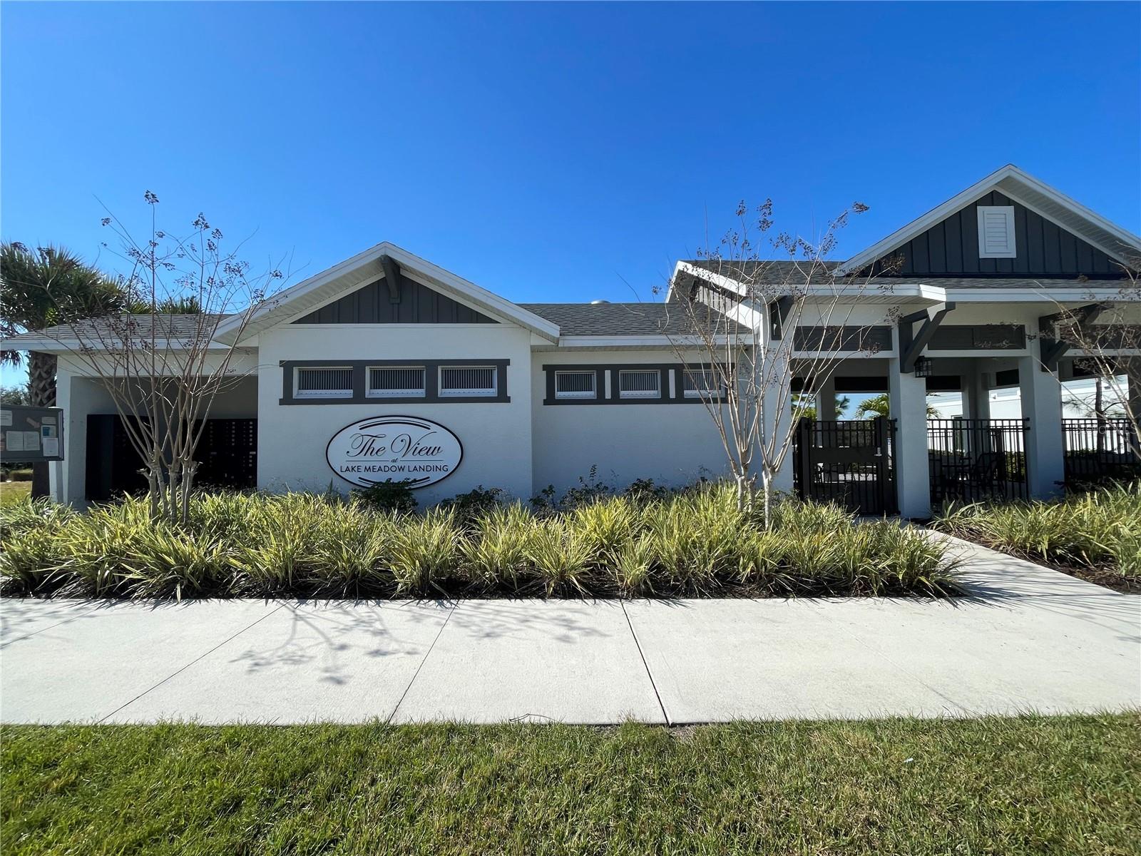 LAKE MDW LNDG - Residential