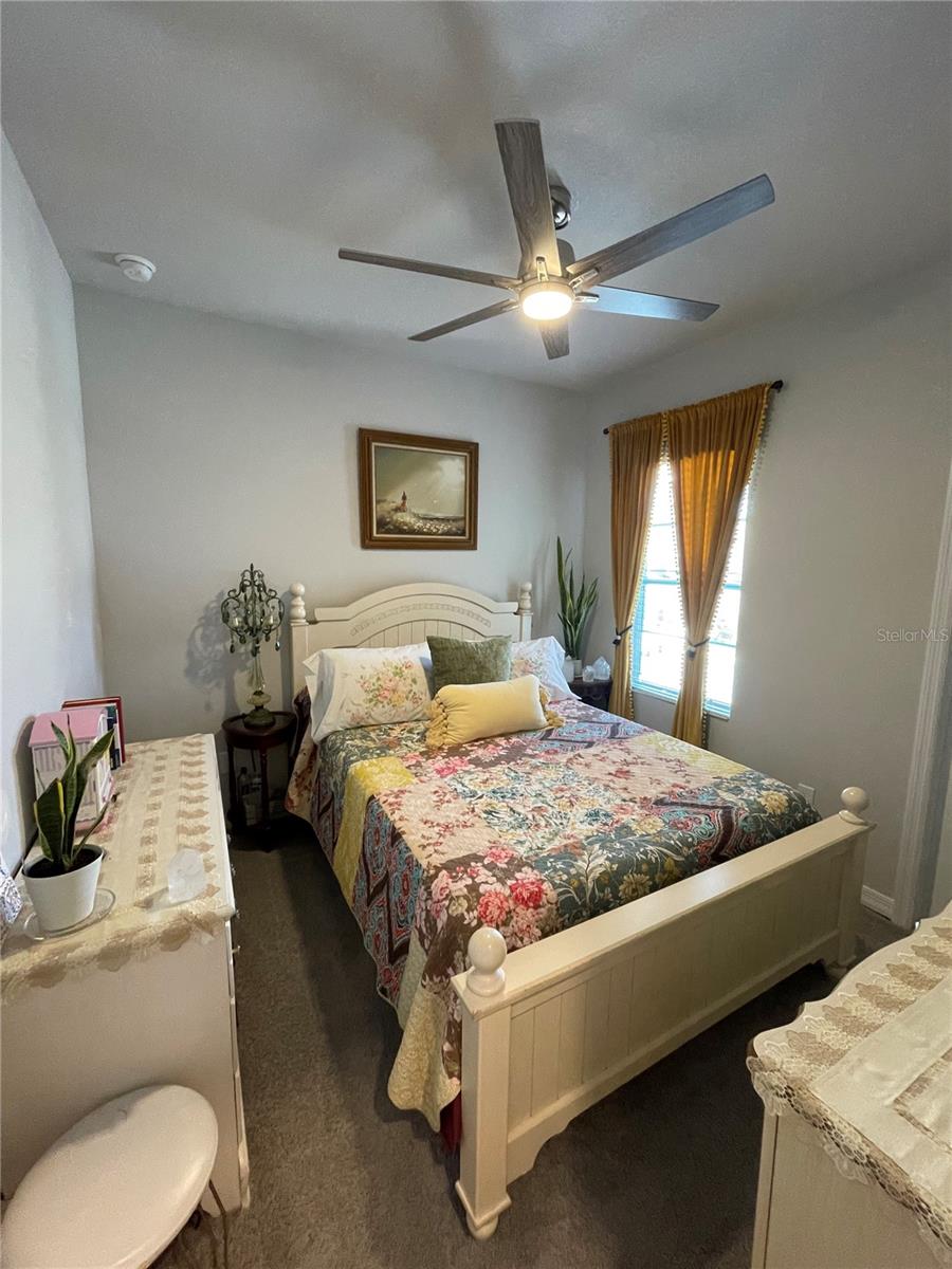 LAKE MDW LNDG - Residential