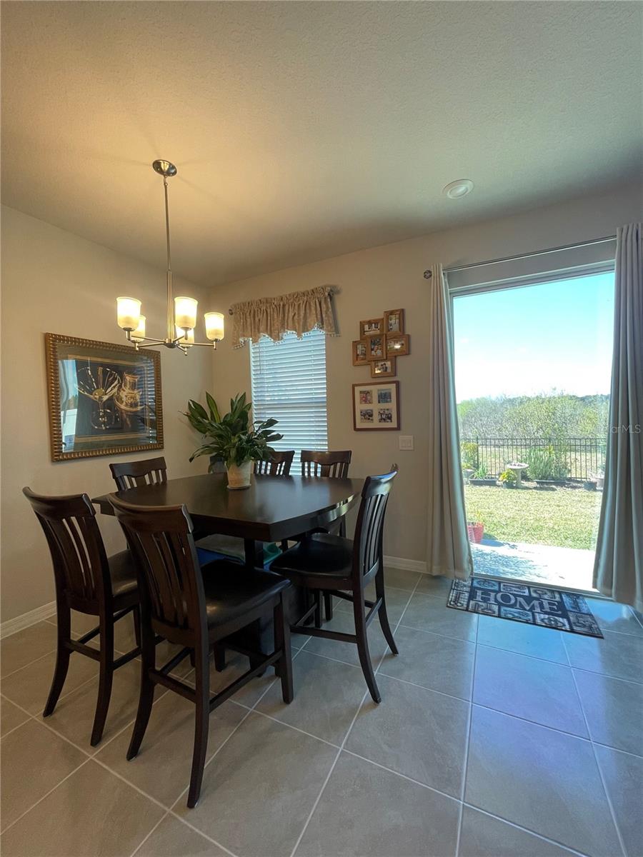 LAKE MDW LNDG - Residential