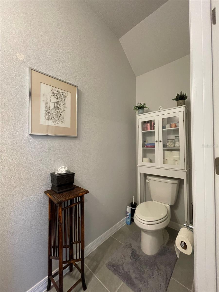 LAKE MDW LNDG - Residential