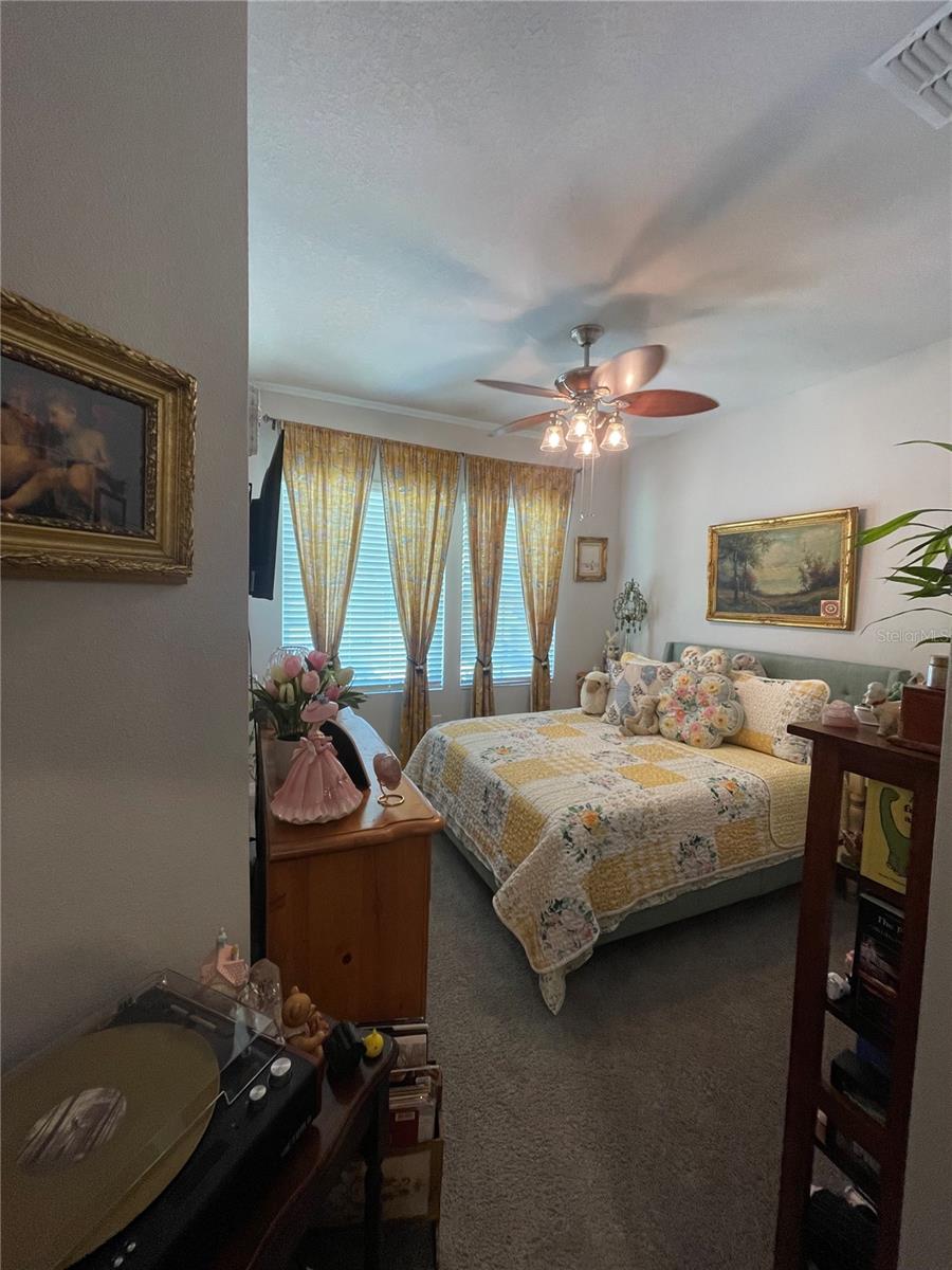 LAKE MDW LNDG - Residential