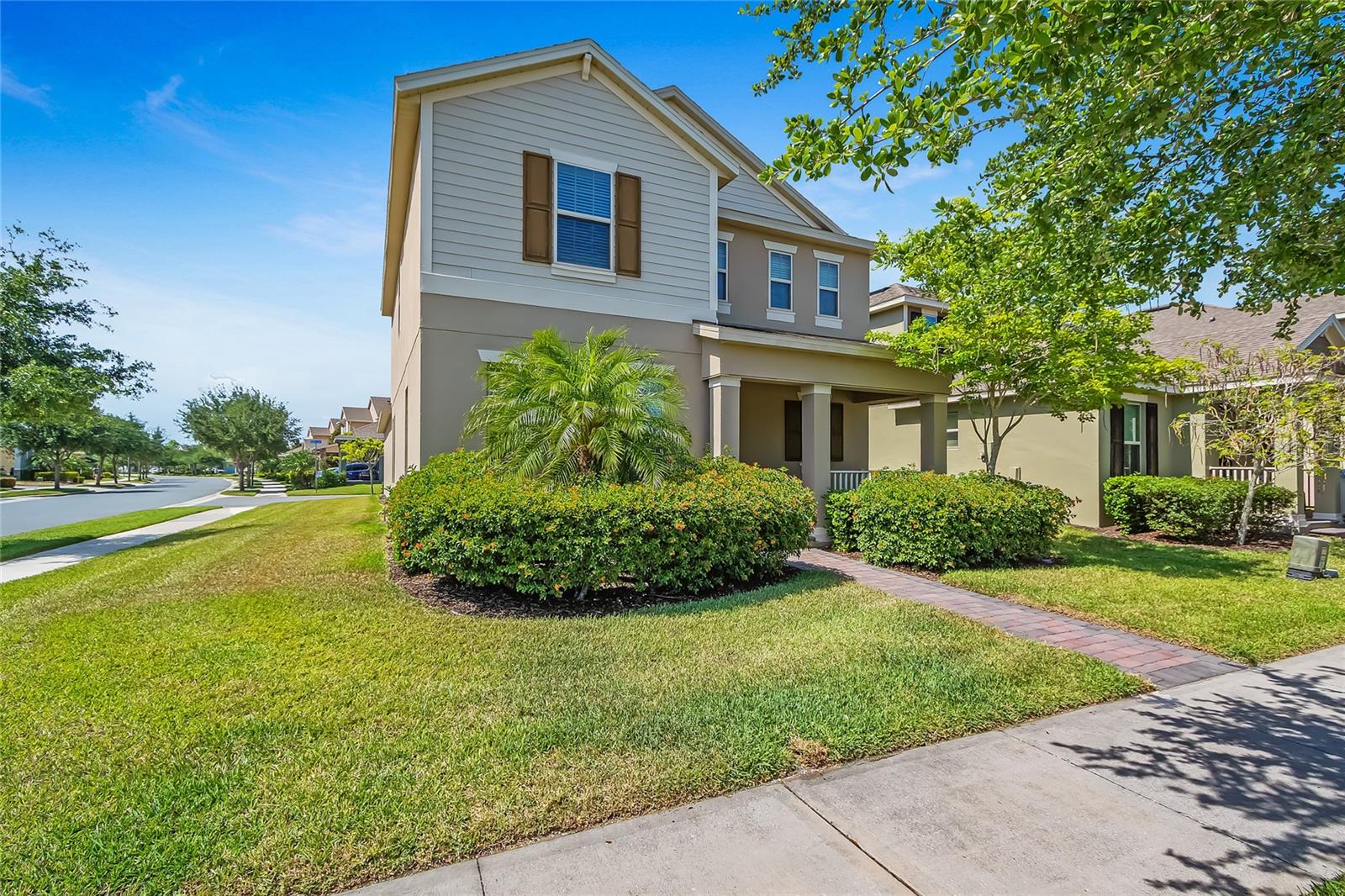 16043 PEBBLE BLUFF LOOP
