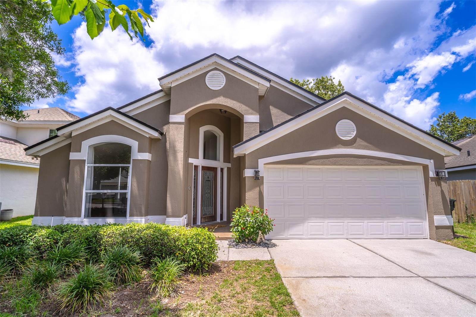 VILLAGES AT KINGSBRIDGE WEST TR C-1 - Residential
