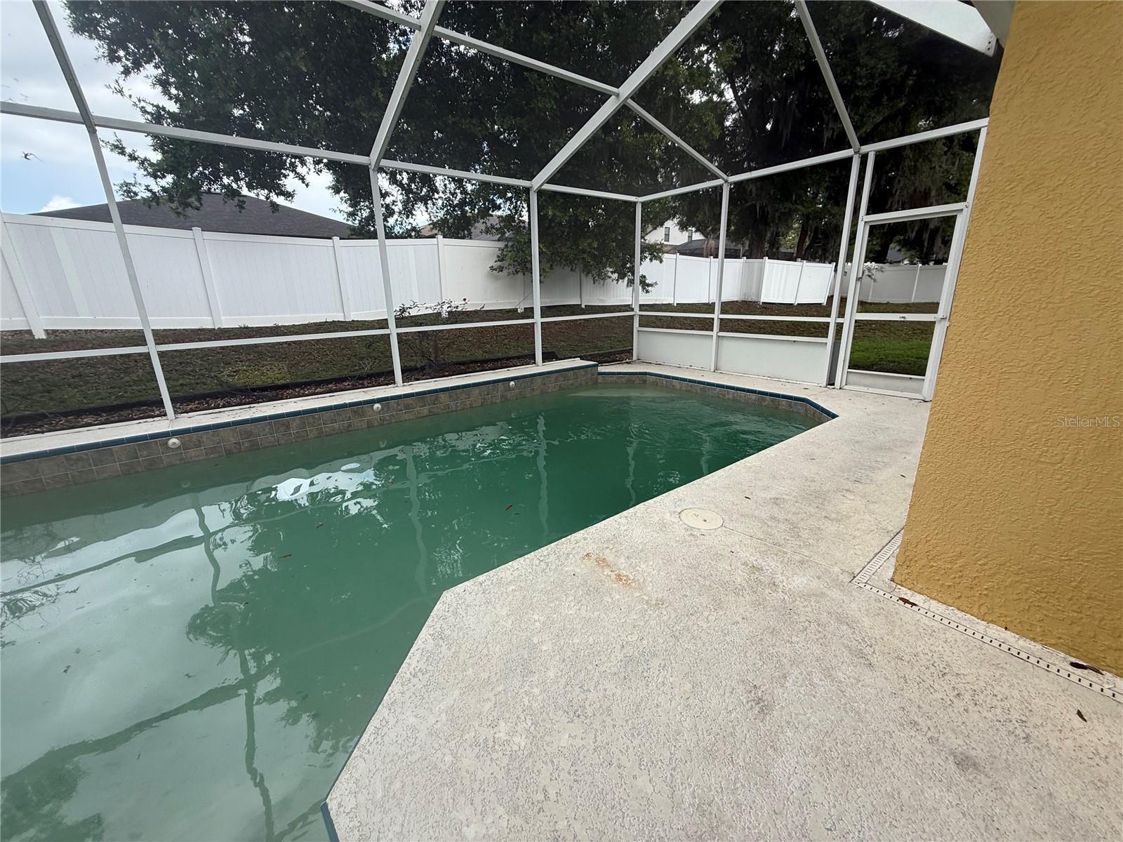 EASTMONTE - Residential