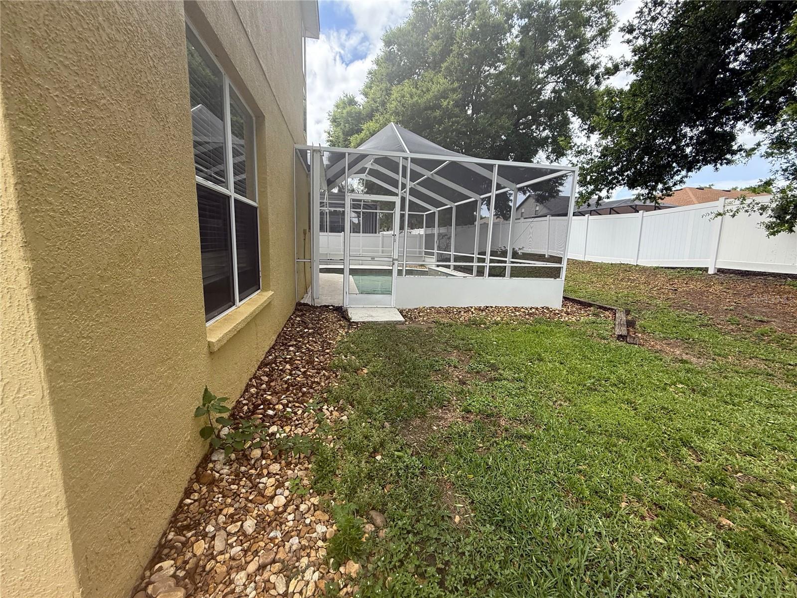 EASTMONTE - Residential