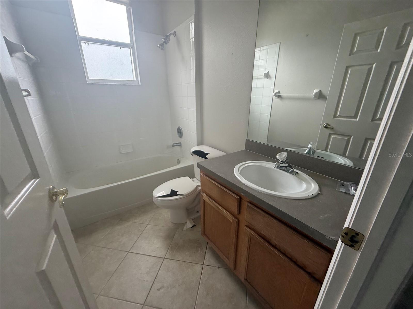 EASTMONTE - Residential