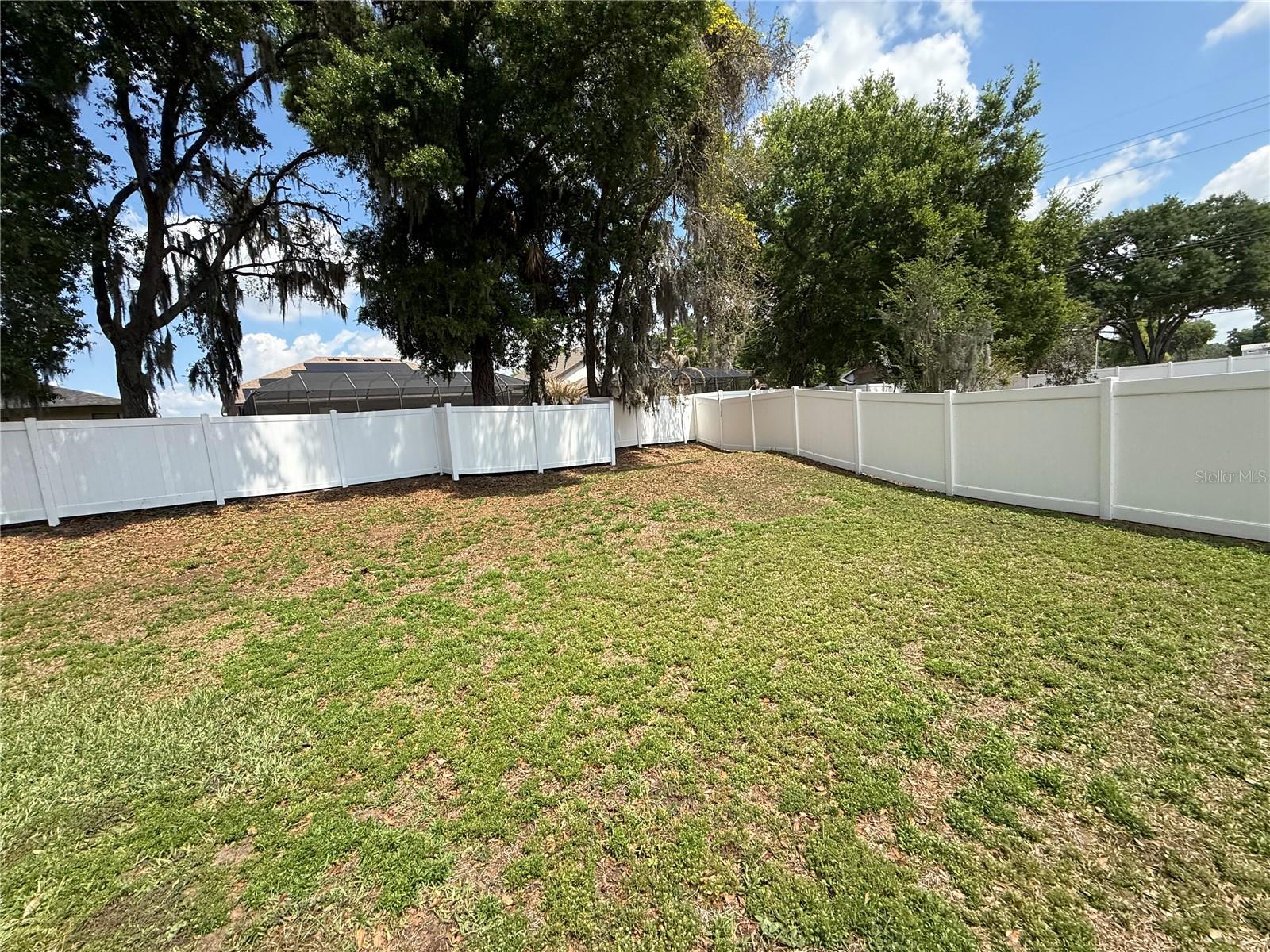 EASTMONTE - Residential