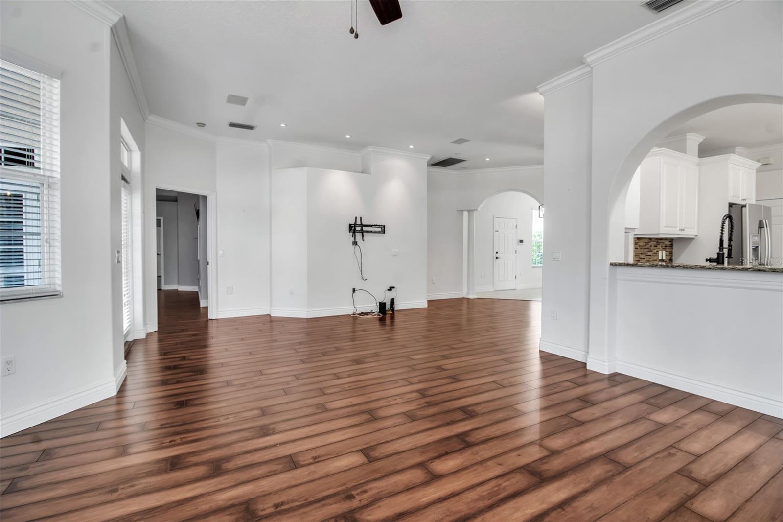 RIVERDALE REV - Residential Lease