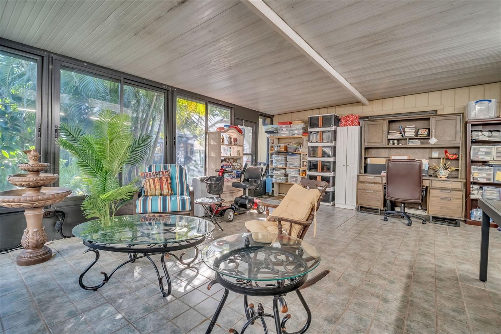 25 WINDRUSH BAY DRIVE 25