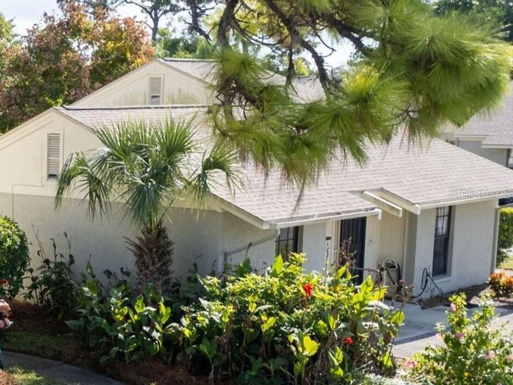 Photo of 25 Windrush Bay Drive #25, Tarpon Springs, FL 34689 (MLS # TB8356761)