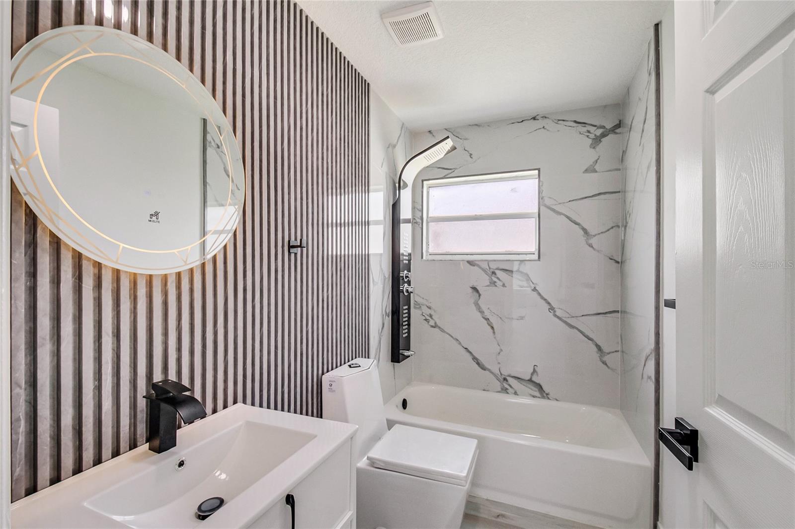 ORCHID EDGE AT CRESCENT LAKES UNIT 1 - Residential
