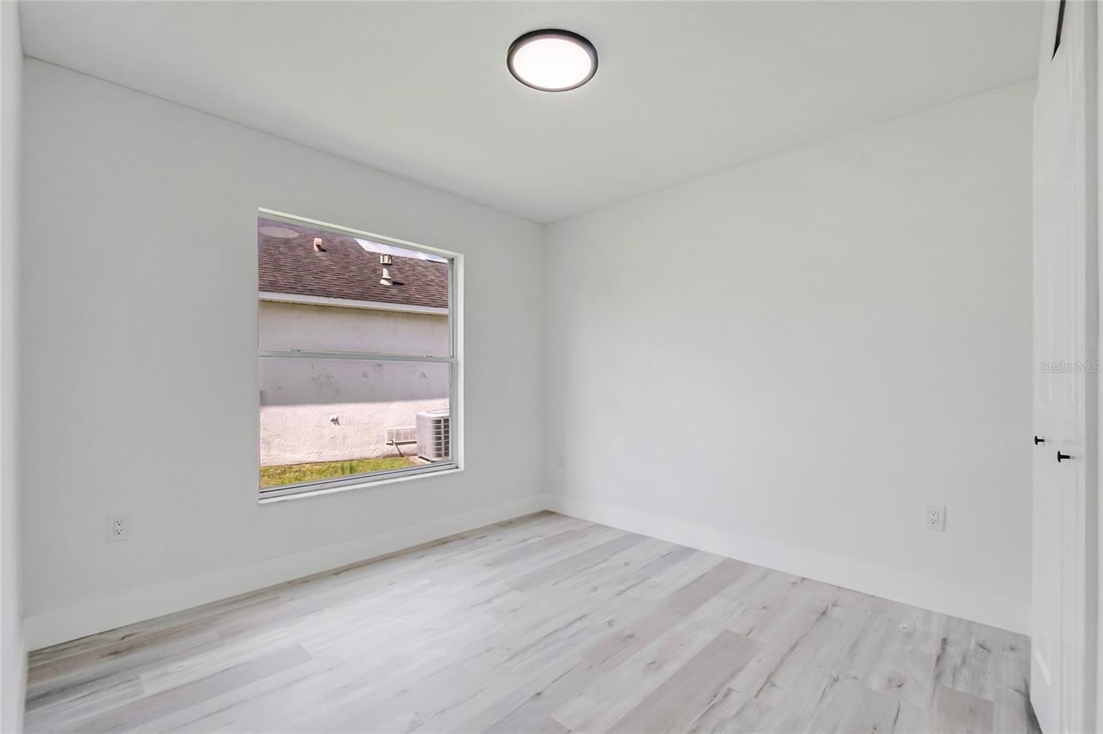 ORCHID EDGE AT CRESCENT LAKES UNIT 1 - Residential