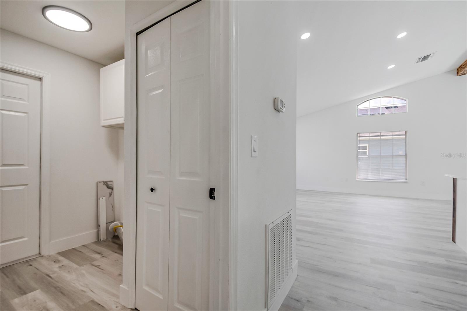 ORCHID EDGE AT CRESCENT LAKES UNIT 1 - Residential