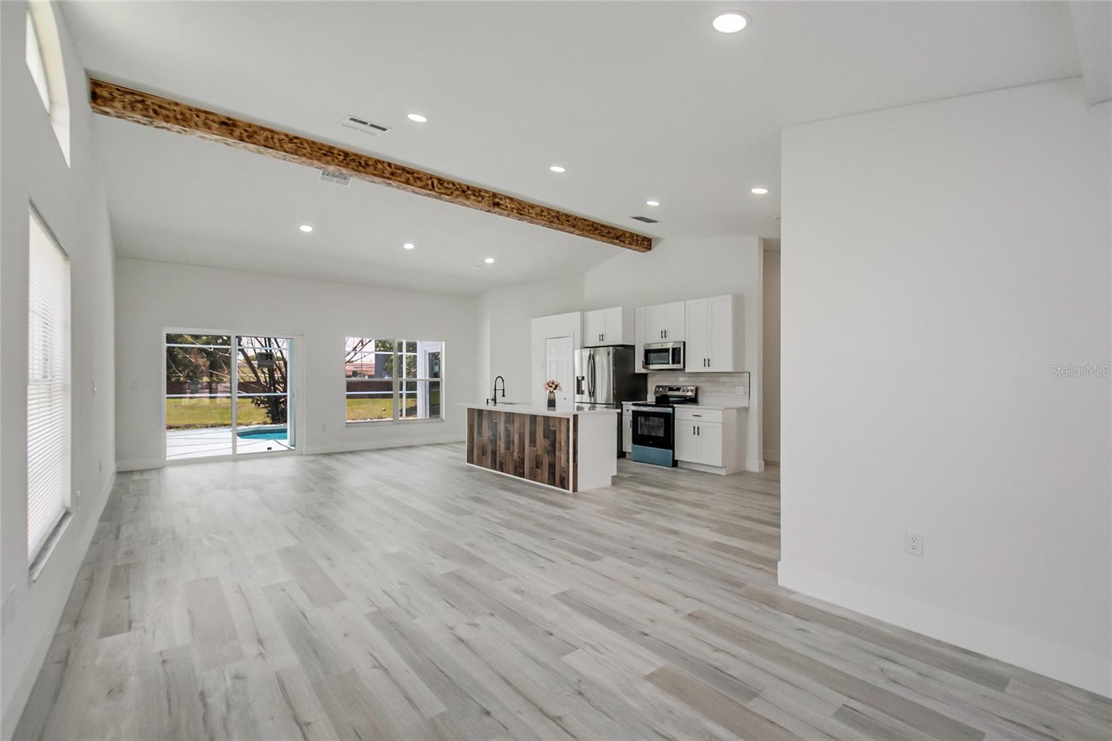 ORCHID EDGE AT CRESCENT LAKES UNIT 1 - Residential