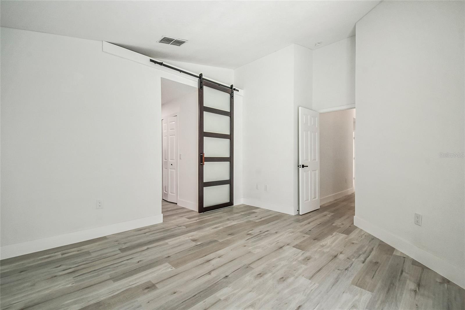 ORCHID EDGE AT CRESCENT LAKES UNIT 1 - Residential