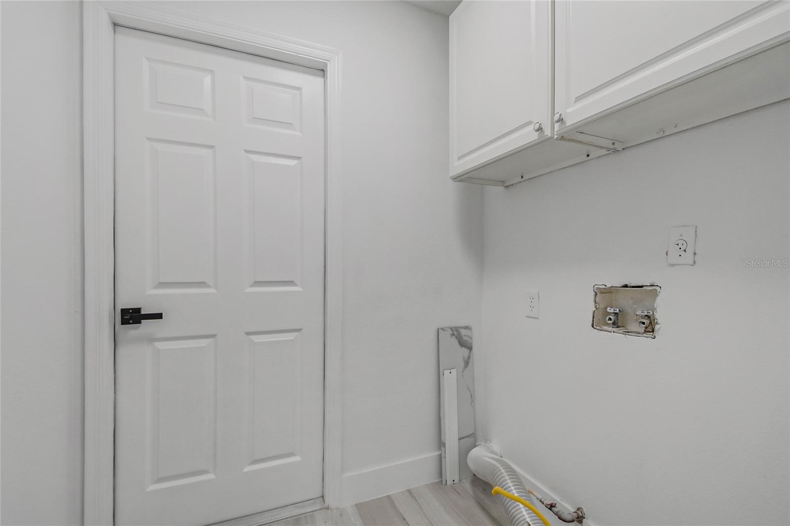 ORCHID EDGE AT CRESCENT LAKES UNIT 1 - Residential