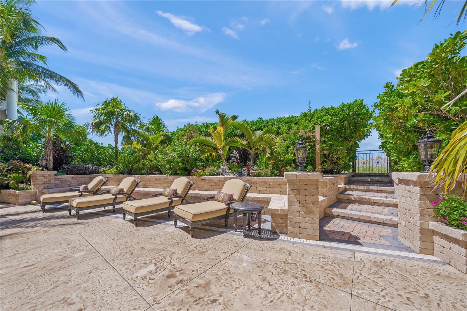 SHORE ACRES FIRST ADD - Residential