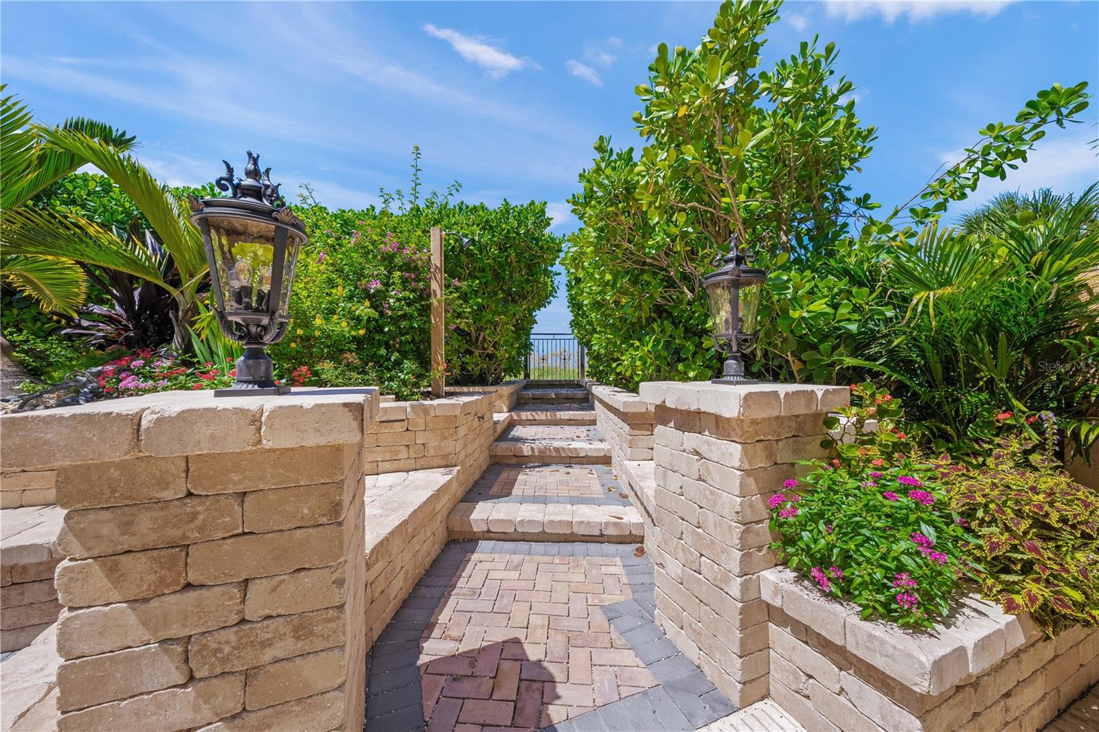 SHORE ACRES FIRST ADD - Residential