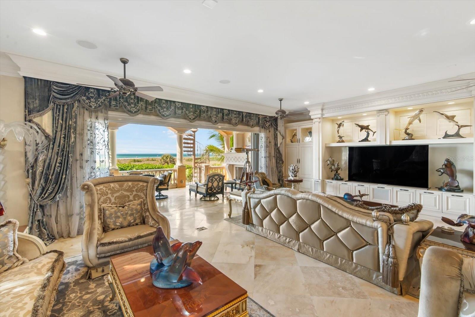 SHORE ACRES FIRST ADD - Residential