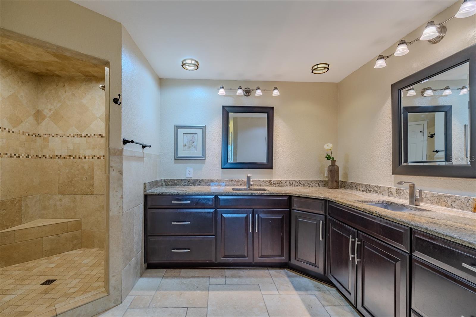 NATURES RESERVE - Residential