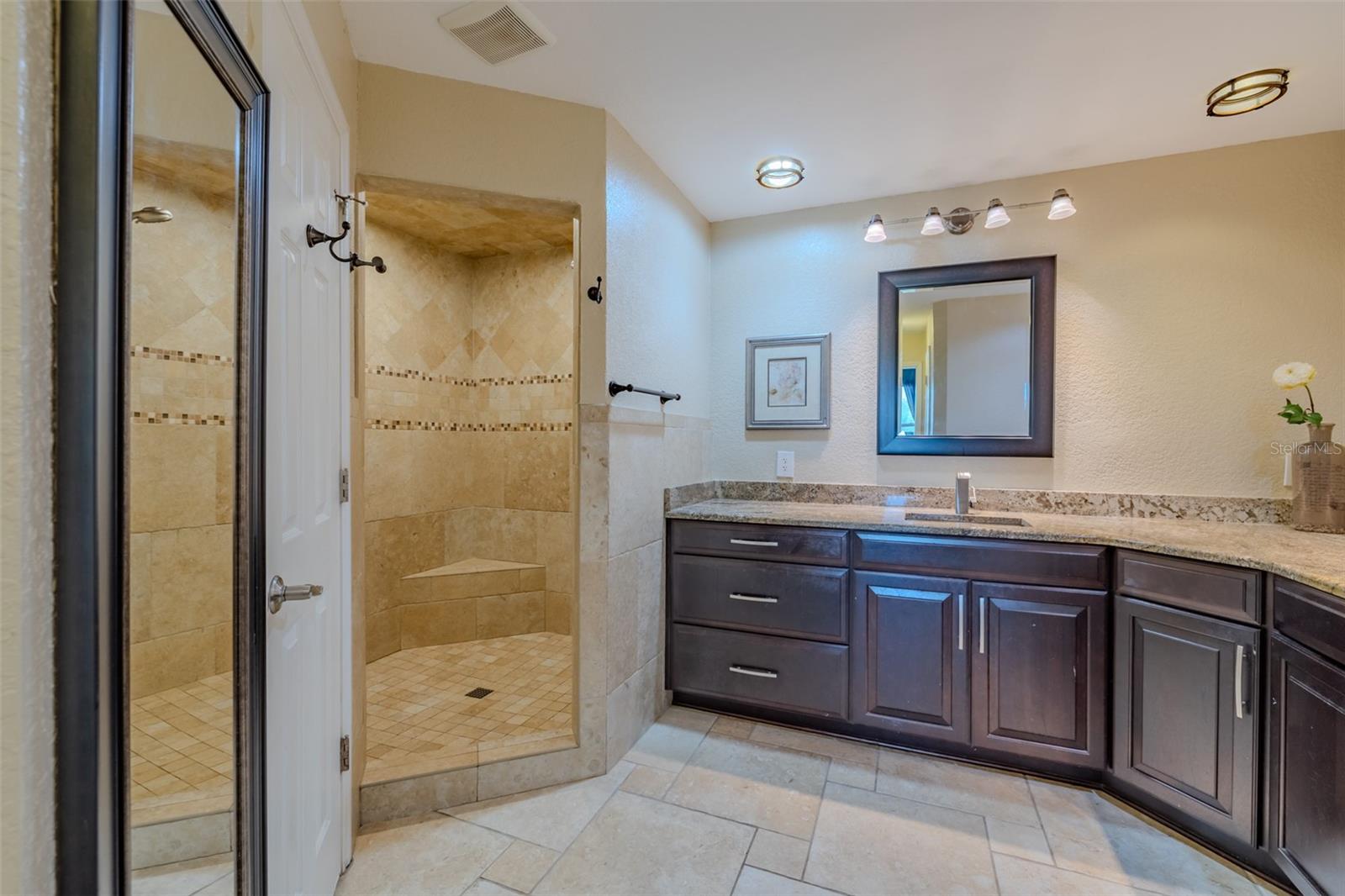 NATURES RESERVE - Residential