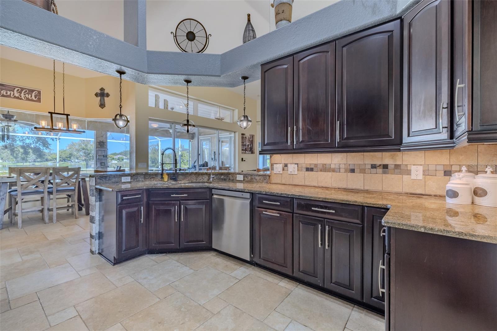 NATURES RESERVE - Residential