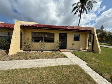 1304 56TH STREET W BRADENTON FL 34209