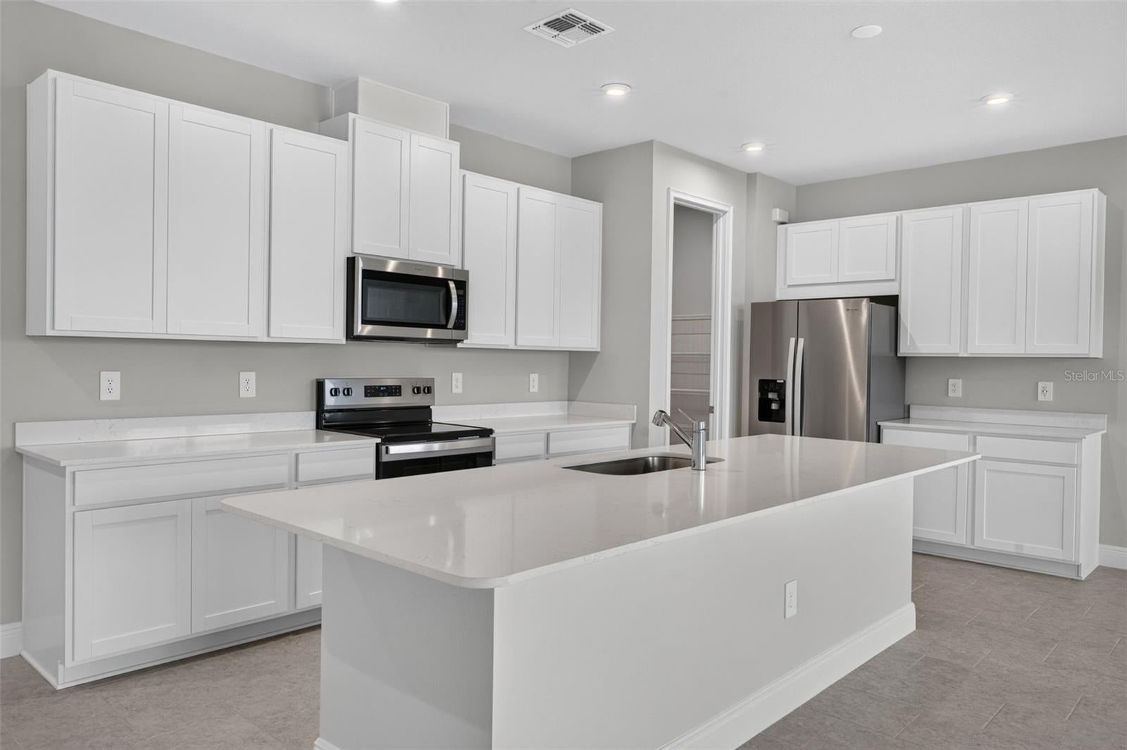 5031 125TH AVENUE E, PARRISH, FL, 34219 4 5031 125TH AVENUE E