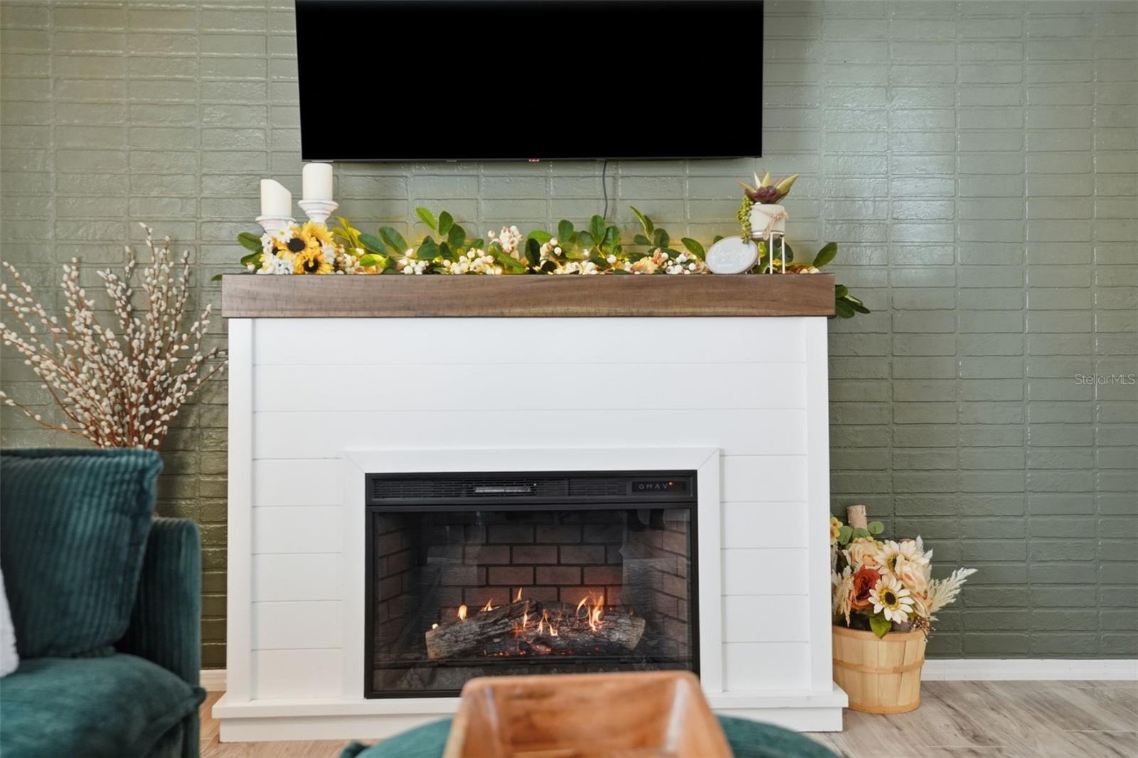 BROOKRIDGE COMM - Residential