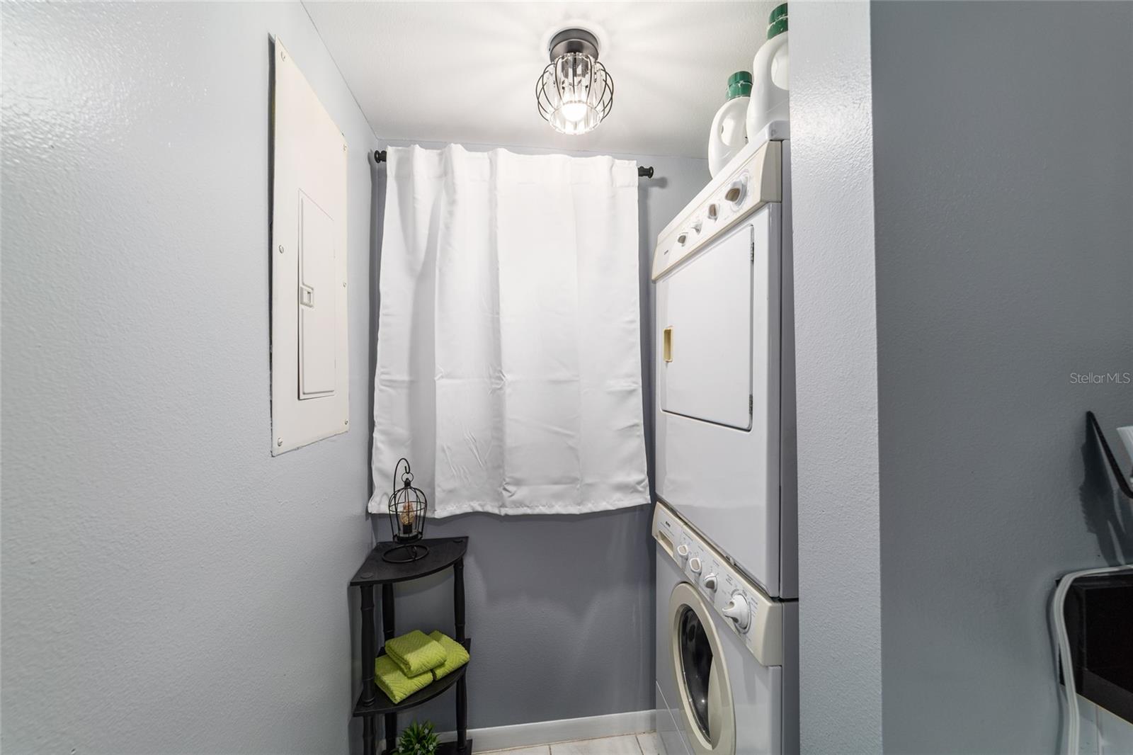 PADDOCK OAKS - Residential