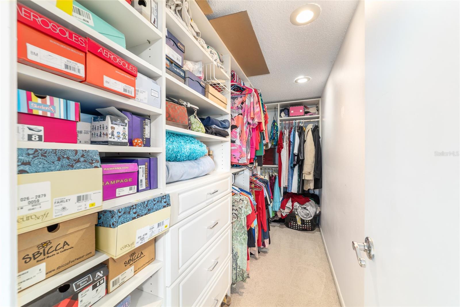 PADDOCK OAKS - Residential