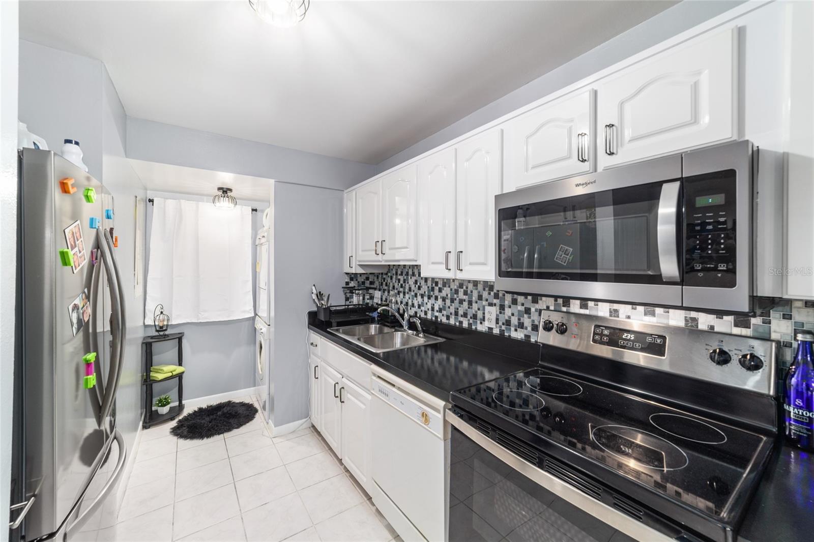 PADDOCK OAKS - Residential