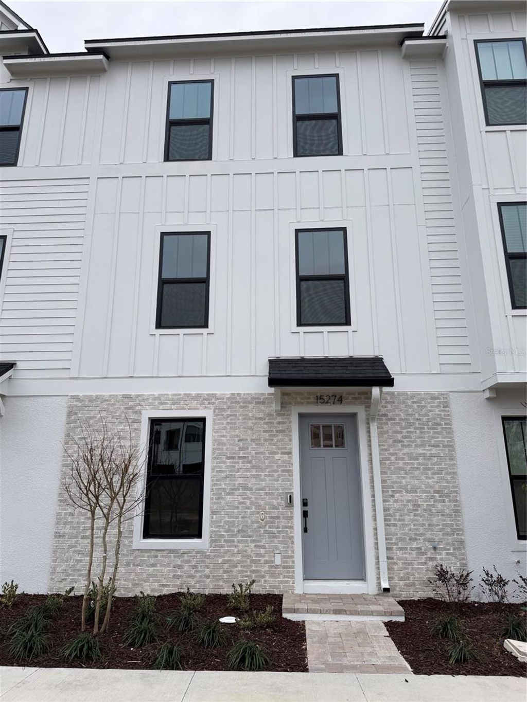 Photo of 15274 Groveside Road, Winter Garden, FL 34787 (MLS # S5142597)