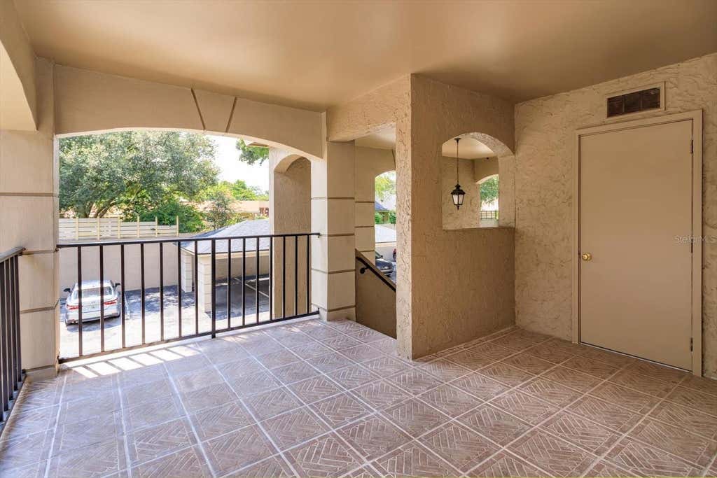 Photo of 1055 Kensington Park Drive #711, Altamonte Springs, FL 32714 (MLS # O6429479)