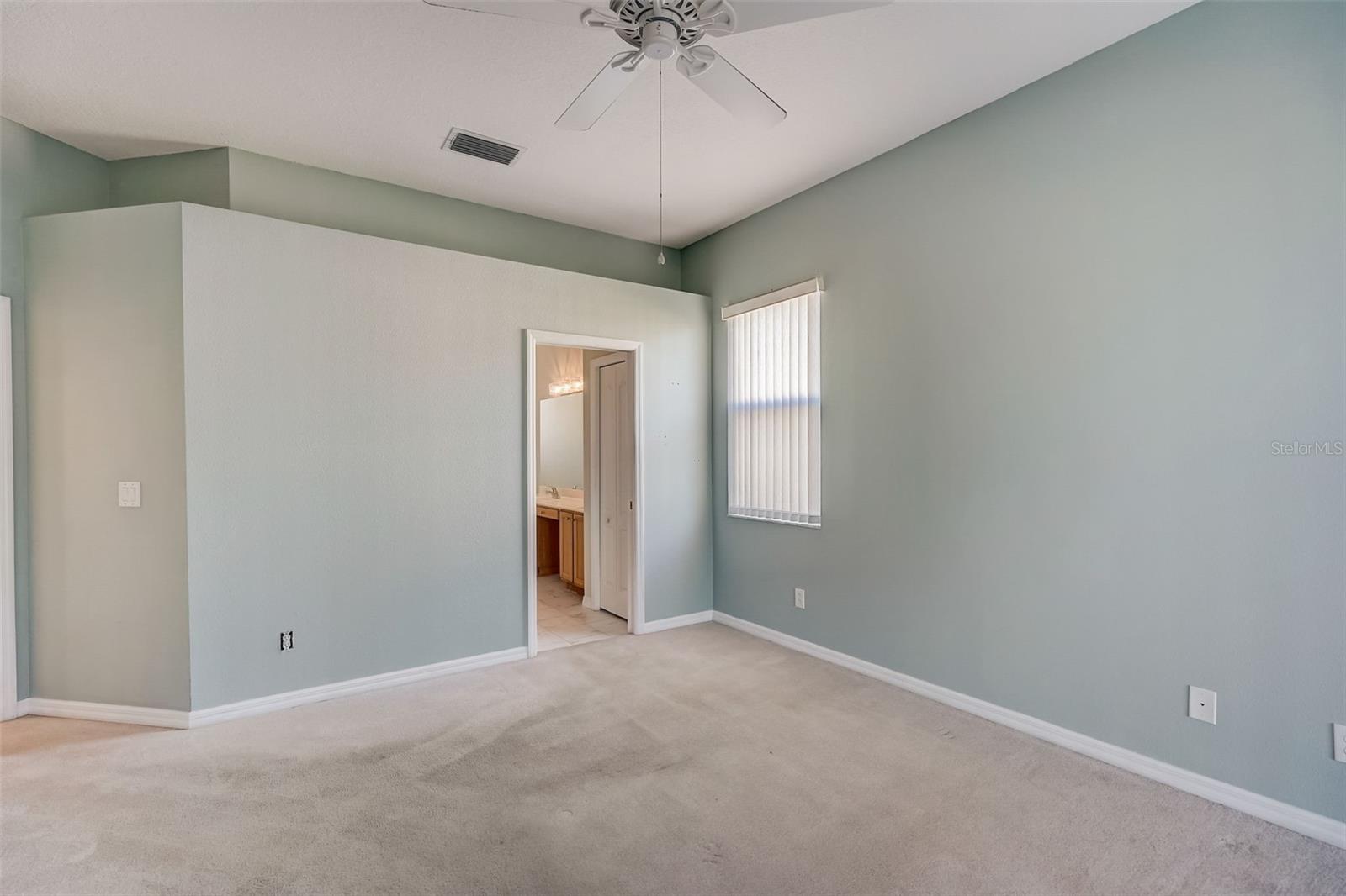 CARLYLE AT VILLAGES OF PALM-AIRE - Residential