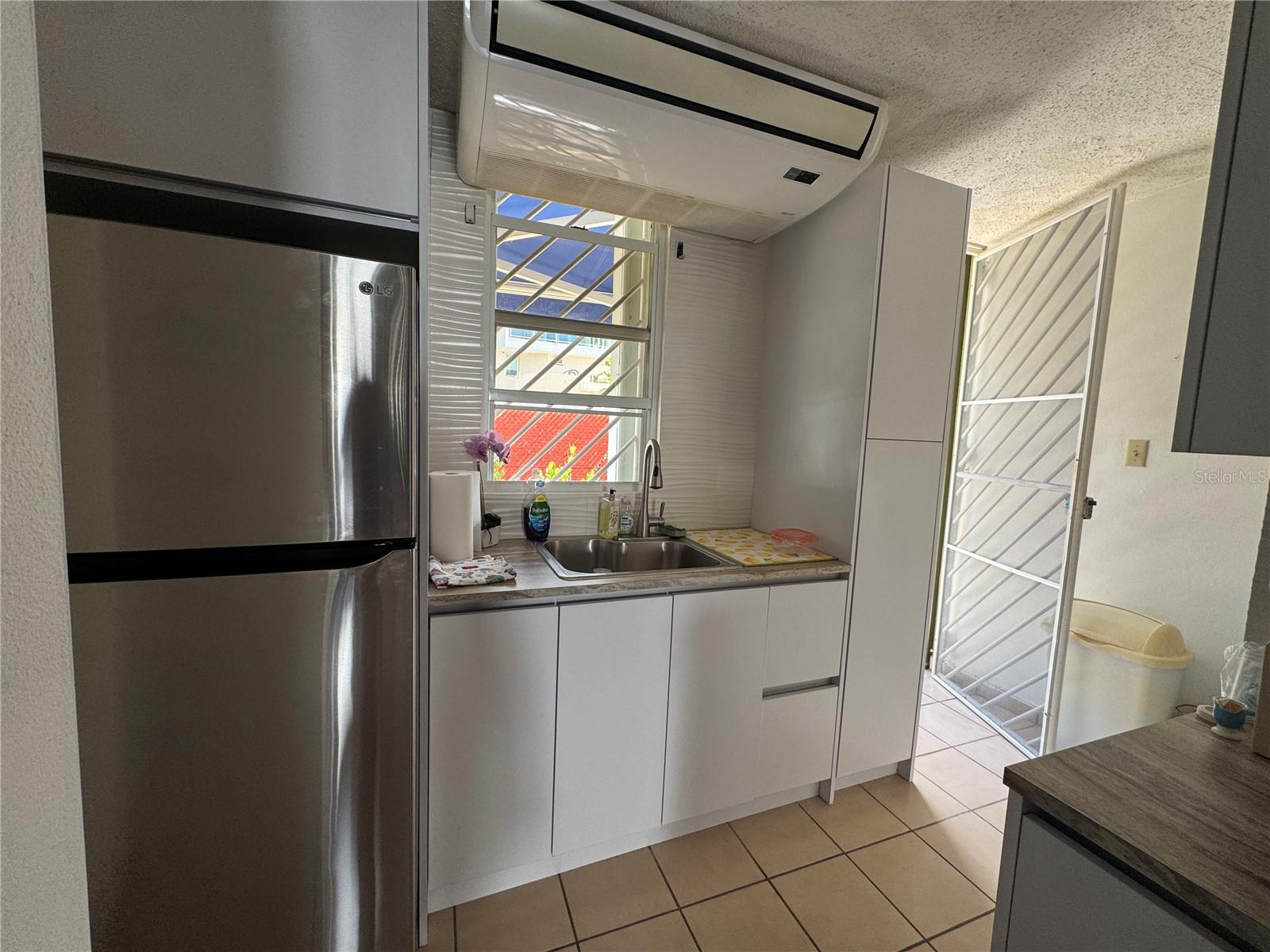 CONDOMINIO BERWIND ESTATES BEACH - Residential