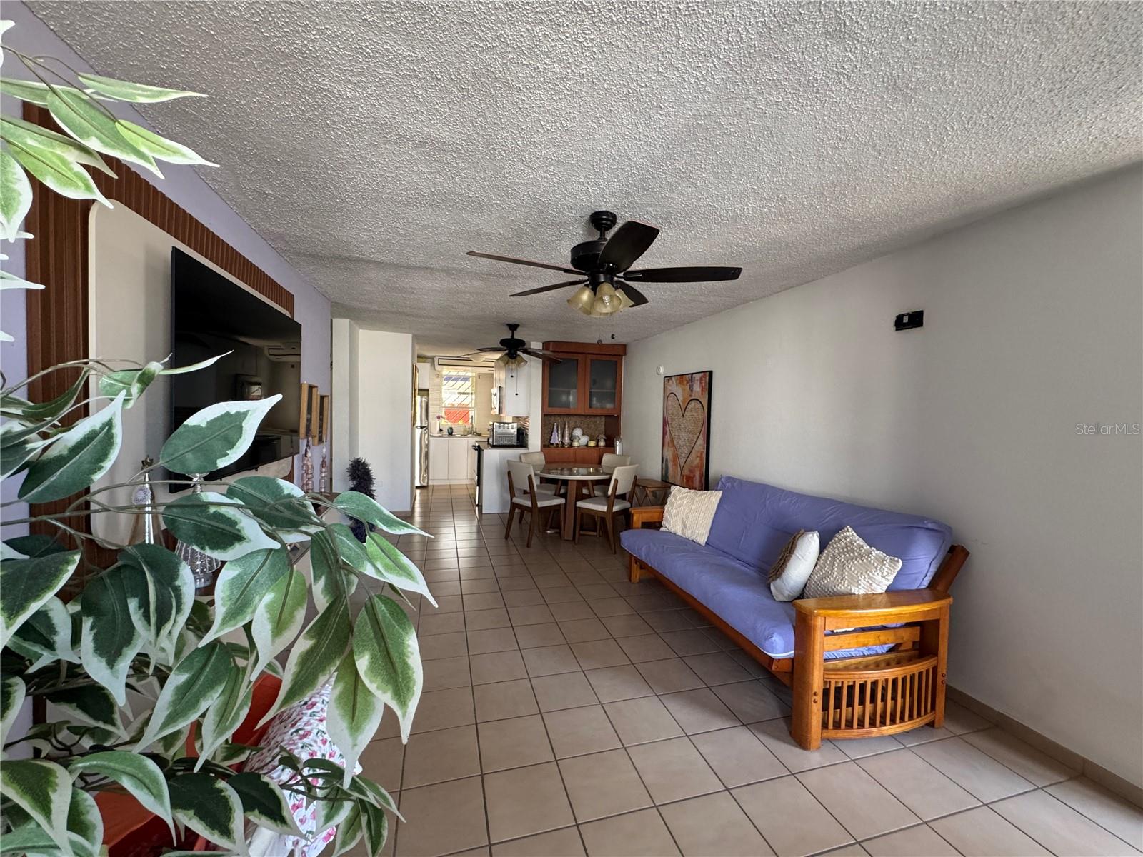 CONDOMINIO BERWIND ESTATES BEACH - Residential