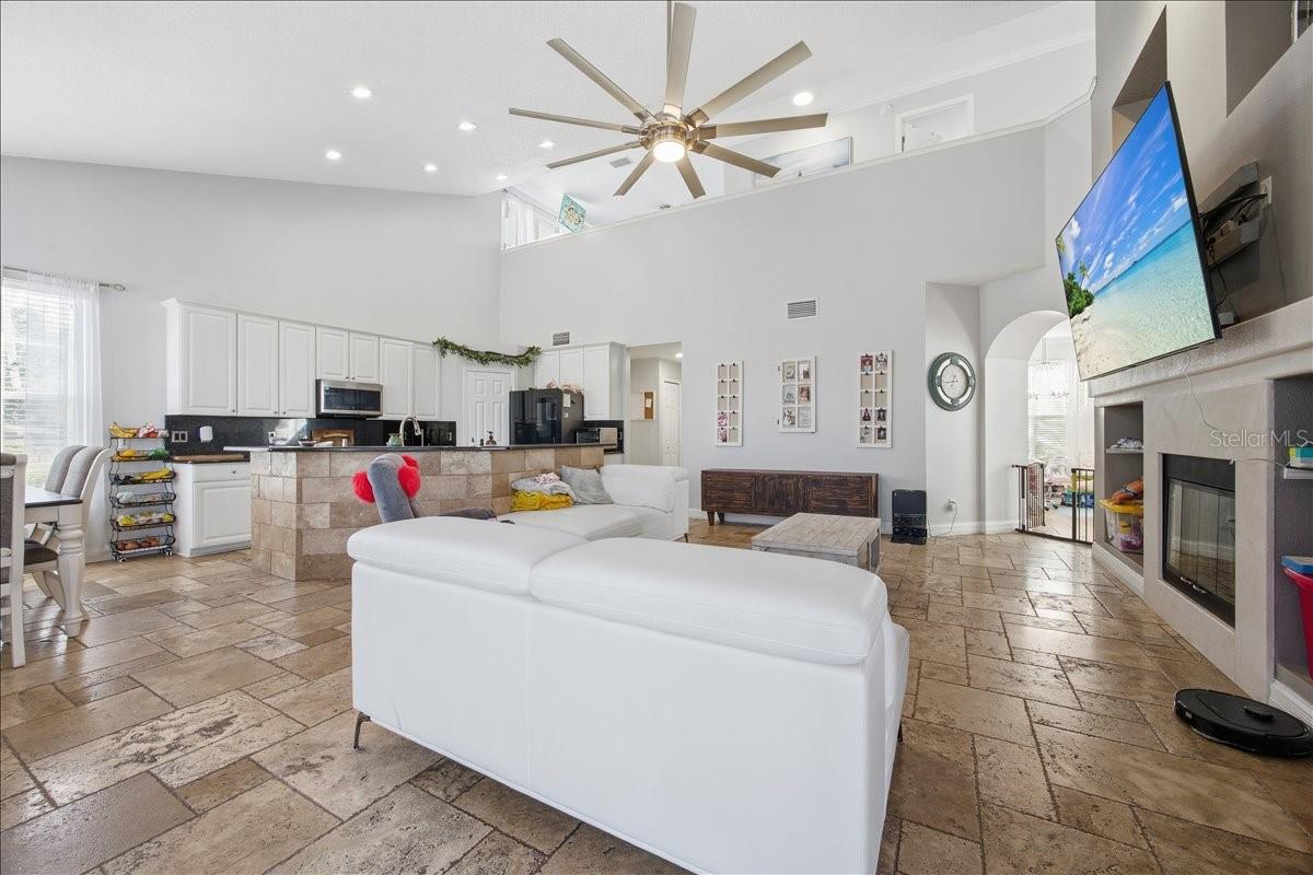 HUNTERS CREEK TR 315 - Residential