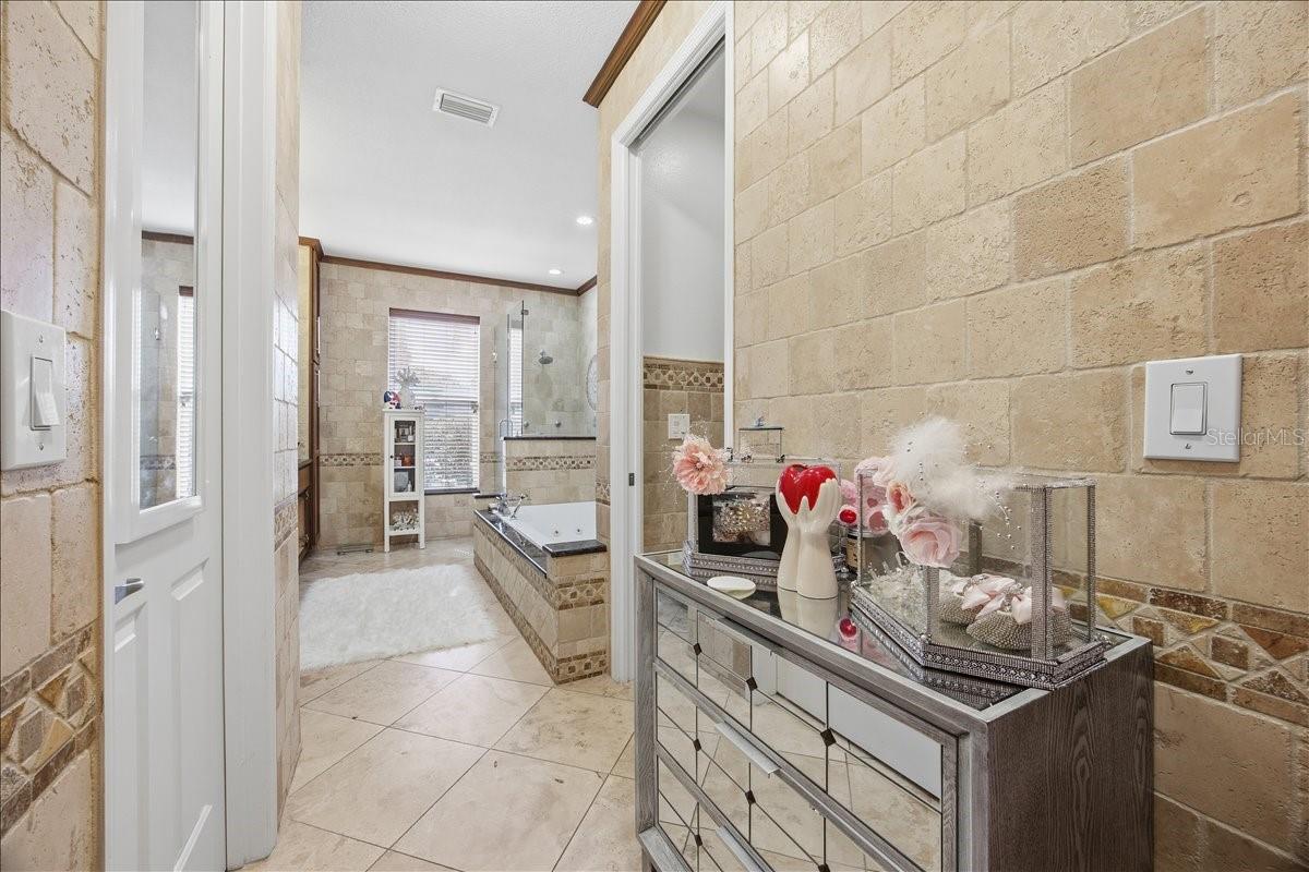 HUNTERS CREEK TR 315 - Residential