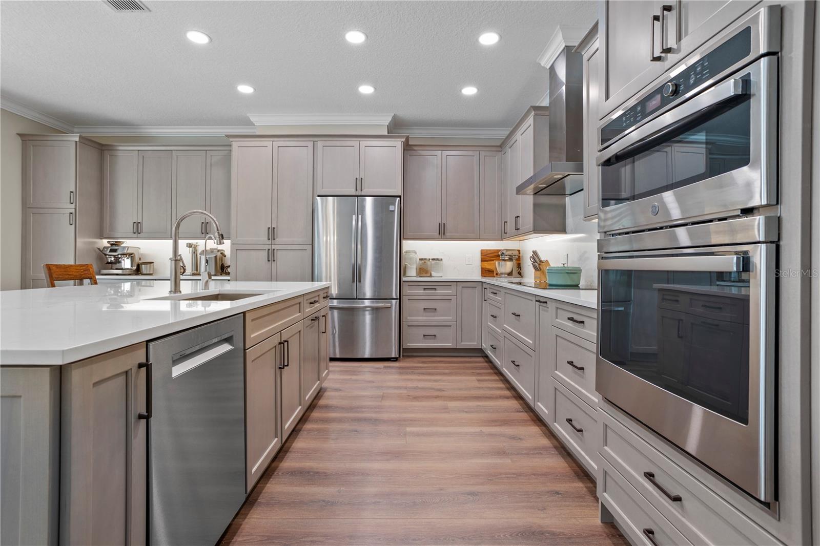 2267 FOLIAGE OAK TERRACE