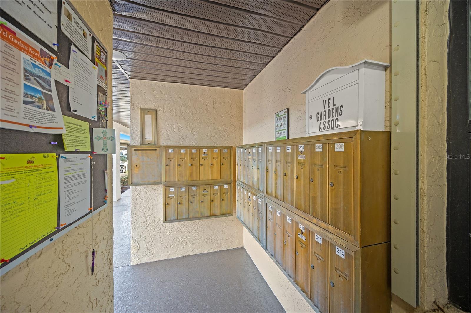 VEL GARDENS PH 02 - Residential