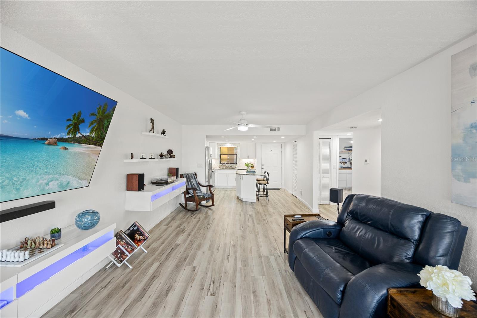 VEL GARDENS PH 02 - Residential